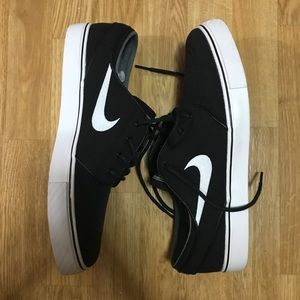 nike sb - stefan janoski